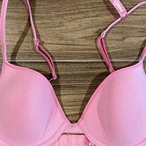 Vintage Victoria's Secret PINK University T-shirt bra 34B New with Tags Pink